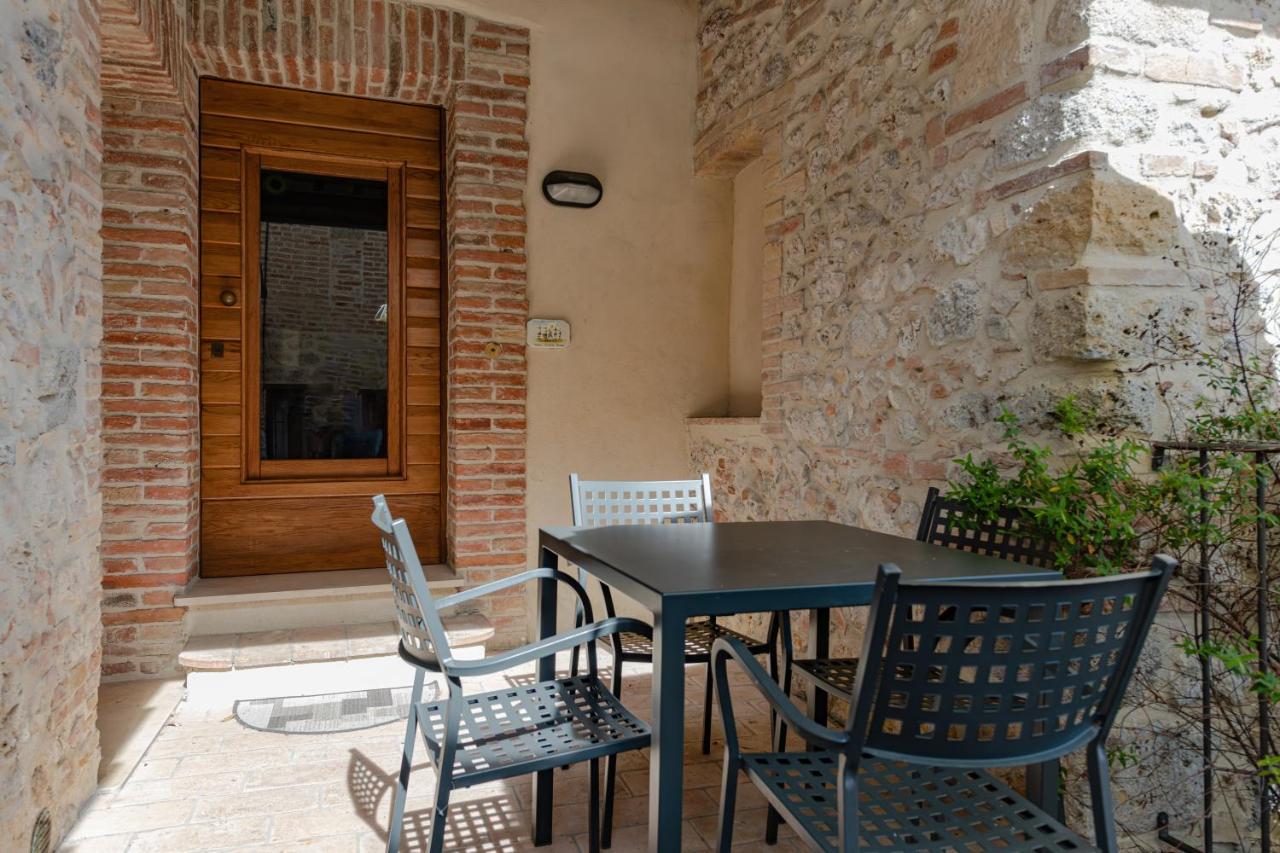 Case Vacanze Ranza, Casale Con Piscina E Relax San Gimignano Exterior foto
